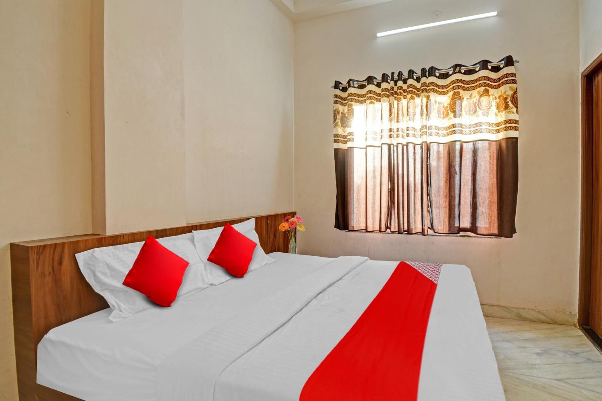 Hotel O Silver Valley Udaipur Esterno foto