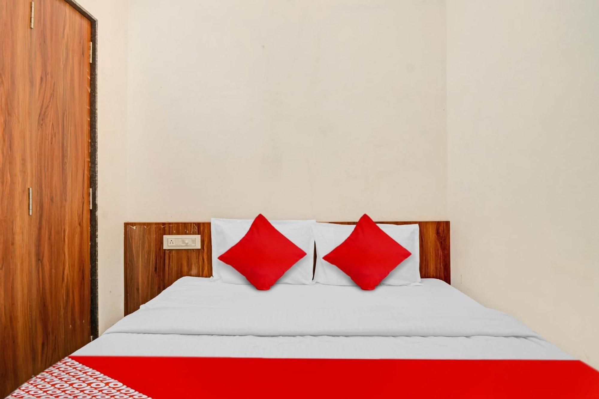 Hotel O Silver Valley Udaipur Esterno foto