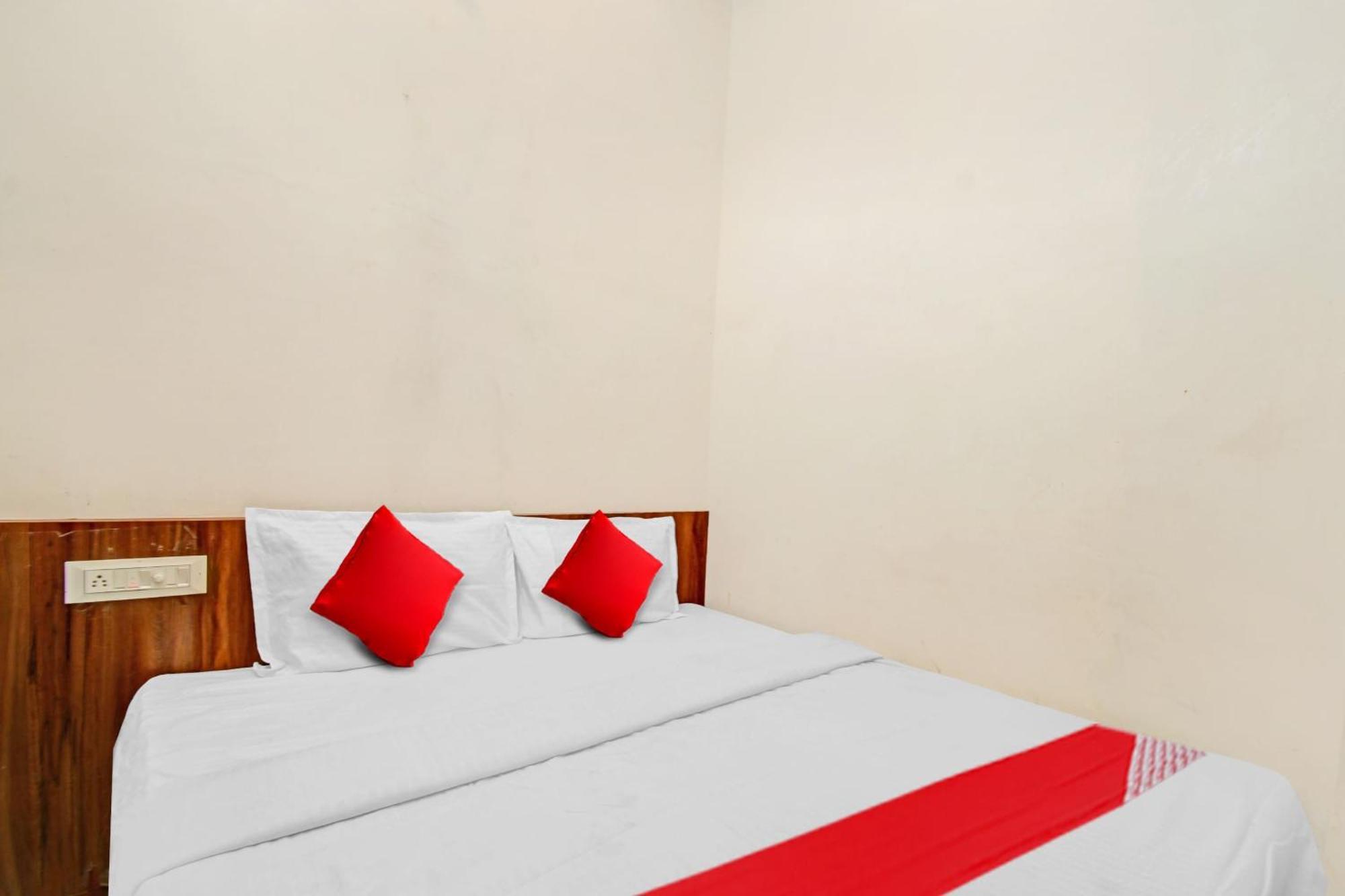 Hotel O Silver Valley Udaipur Esterno foto